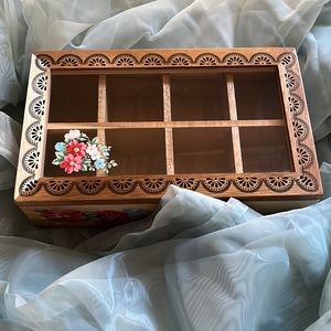 Pioneer woman tea box